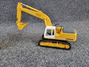 lot 66 image: CONRAD LIEBHERR 954 Hydraulic Excavator - 150 Scale Diecast Crane - Model 2834