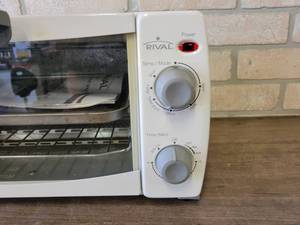 Rival Toaster Oven - Good Clean Unit