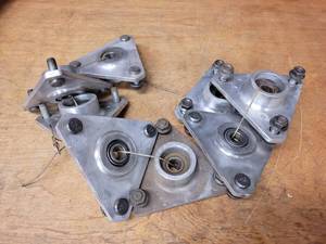 Lot of (8) 1116 Diameter Bearings in Aluminum Mounting Plates - Plates are about 5 Across