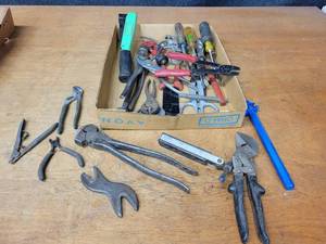 Lot of Assorted Hand Tools