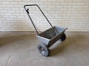 Nice Tailor Made Seed  Fertilizer Spreader - 24 Wide Hopper - Made in the USA