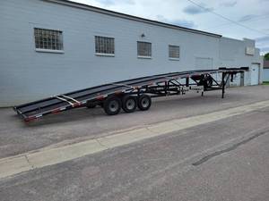 2017 Kaufmann Gooseneck 50 Triple Axle Wedge Trailer