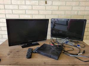 Dynex 22 LCD TV w Remote, LG DVD Player w Remote and 19 HP LCD Computer Monitor