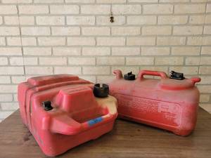 Pair of Plastic Marine Fuel Tanks - Each is 6 Gallons