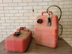 Pair of Plastic Marine Fuel Tanks - Each is 6 Gallons