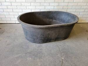 Heavy Duty Plastic Stock Tank - 40 x 28 x 13