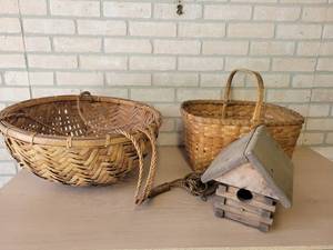 Round Hanging Basket (18 Diameter), Basket and Cabin Birdhouse