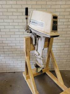 Johnson Sea-Horse Outboard Engine - Motor Spins, needs work