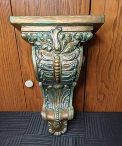 lot 148 image: Decorative Wall Shelf with GoldGreen Patina Effect