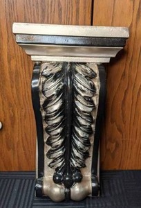 lot 150 image: Black and Metallic Decorative Wall Shelf