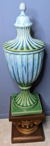 lot 84 image: Blue & Green Lidded Ceramic Urn on a Pedestal