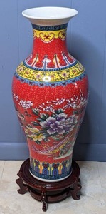 lot 76 image: Red Floral Chinese Vase with Decorative Wooden Stand