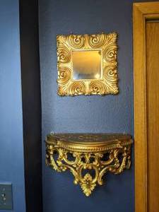 lot 102 image: Small Highly Decorative Gold Shelf and Mirror