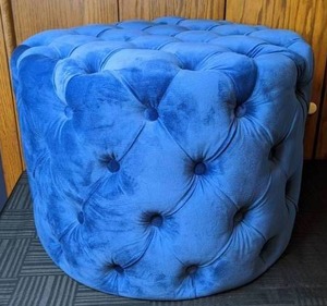 lot 103 image: Brilliant Bright Blue Button-Tufted Ottoman
