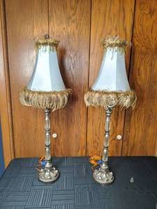 lot 109 image: Pair of Table Lamps with Feather Festooned Shades