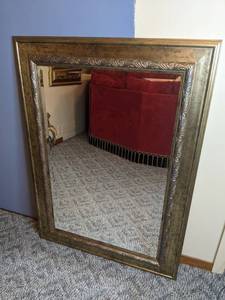 lot 228 image: Beautiful Large Mirror