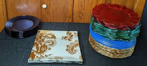 lot 237 image: Collection of Plates and Chargers