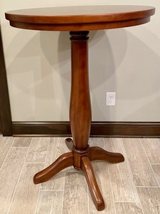 lot 40 image: Pedestal Wooden Pub Table