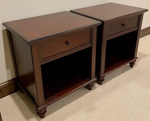 lot 71 image: Pair of Pottery Barn Side Tables