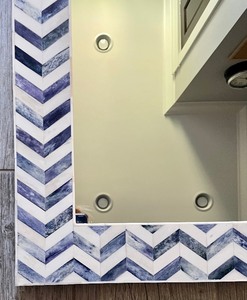 lot 92 image: Charming Chevron Mirror
