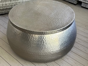 lot 10 image: Round Hammered Silver Cala Coffee Table