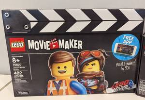 lot 39A image: Lego Movie Maker and San Francisco Sets