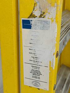 lot 109 image: Husky 6ft Fiberglass Ladder
