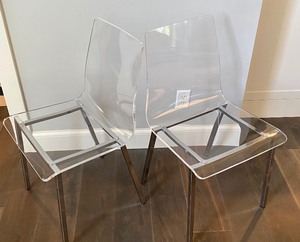 lot 139 image: Pair of CB2 Acrylic Chairs