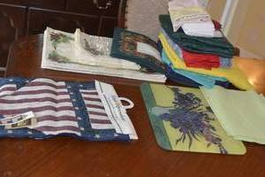 Placemats, Table cloths and cutting board