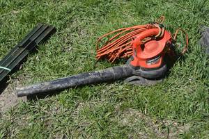 lot 57 image: black and decker blower and extension cord