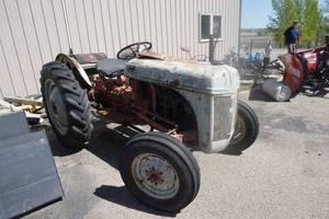 1952 Ford 8N Tractor