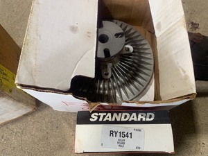 Car Parts Fan Clutch and others