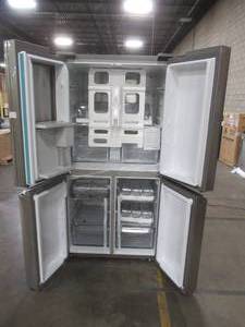 Samsung 29 cu. ft. 4-Door Flex French Door Refrigerator in Fingerprint Resistant Stainless Steel with FlexZone (Scratch and Dent, has loose wire) - 1 Year Warranty