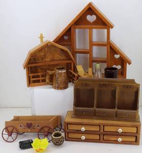 Wood Dcor Items