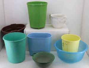 Garbage Cans & Bowls