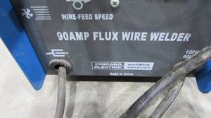 lot 67 image: Chicago Electric 110 Volt Wire Feed Welder