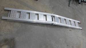 lot 14 image: Pair of Aluminum Bi-Fold Loading Ramps