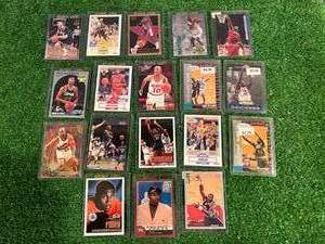 18 Basketball Rookies & Stars