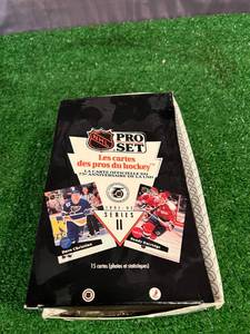 16 Packs 1991 Pro Set Hockey Series 2 French Edition Cards