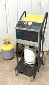 Snap On AC Recovery Machine