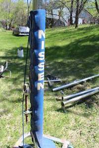 lot 260 image: Lot of (4) Nissen 7 Indoor Soccer Goal Posts (parts)