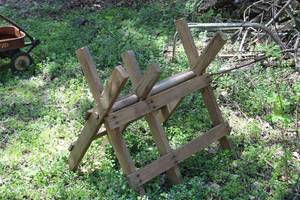 lot 306 image: Vintage Wooden Folding Rack