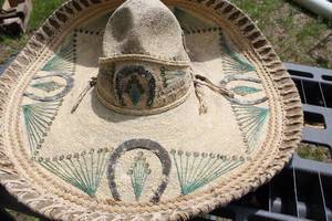 lot 332 image: Authentic Sombrero