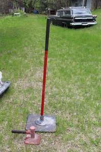 lot 344 image: Concrete Tool w Hand Tamper