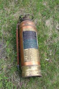 lot 401 image: Vintage Badger Water Filled Fire Extinguisher