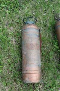 lot 402 image: Vintage Geo. W. Biemer Mfg Co Automatic Fire Extinguisher