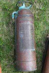 lot 410 image: Vintage Chicago Fire Extinguisher