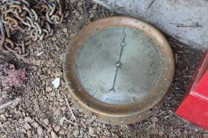lot 529 image: Vintage Crosby Steam Gage & Valve Co. Steam Gage
