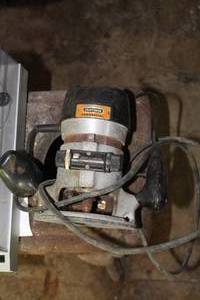 lot 530 image: Sears 315.17380 Router