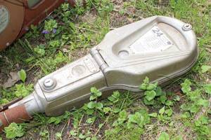 lot 477 image: Vintage Parking Meter Head